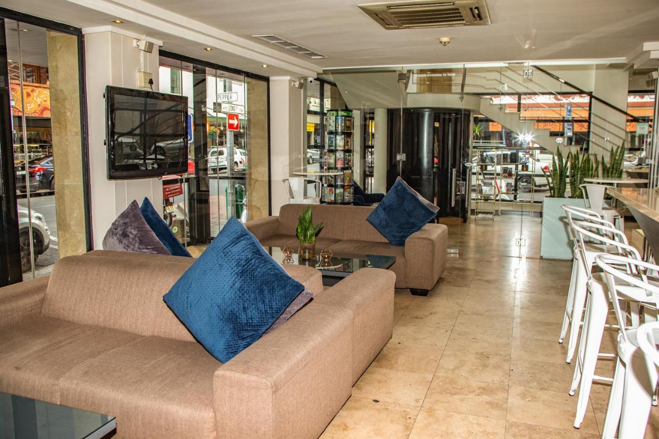 Urban Chic Boutique Hotel & Cafe Кейптаун Екстериор снимка