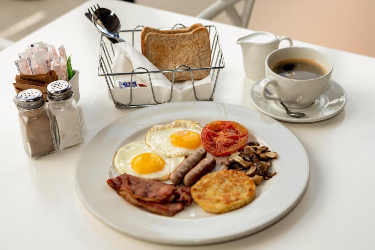 Urban Chic Boutique Hotel & Cafe Кейптаун Екстериор снимка